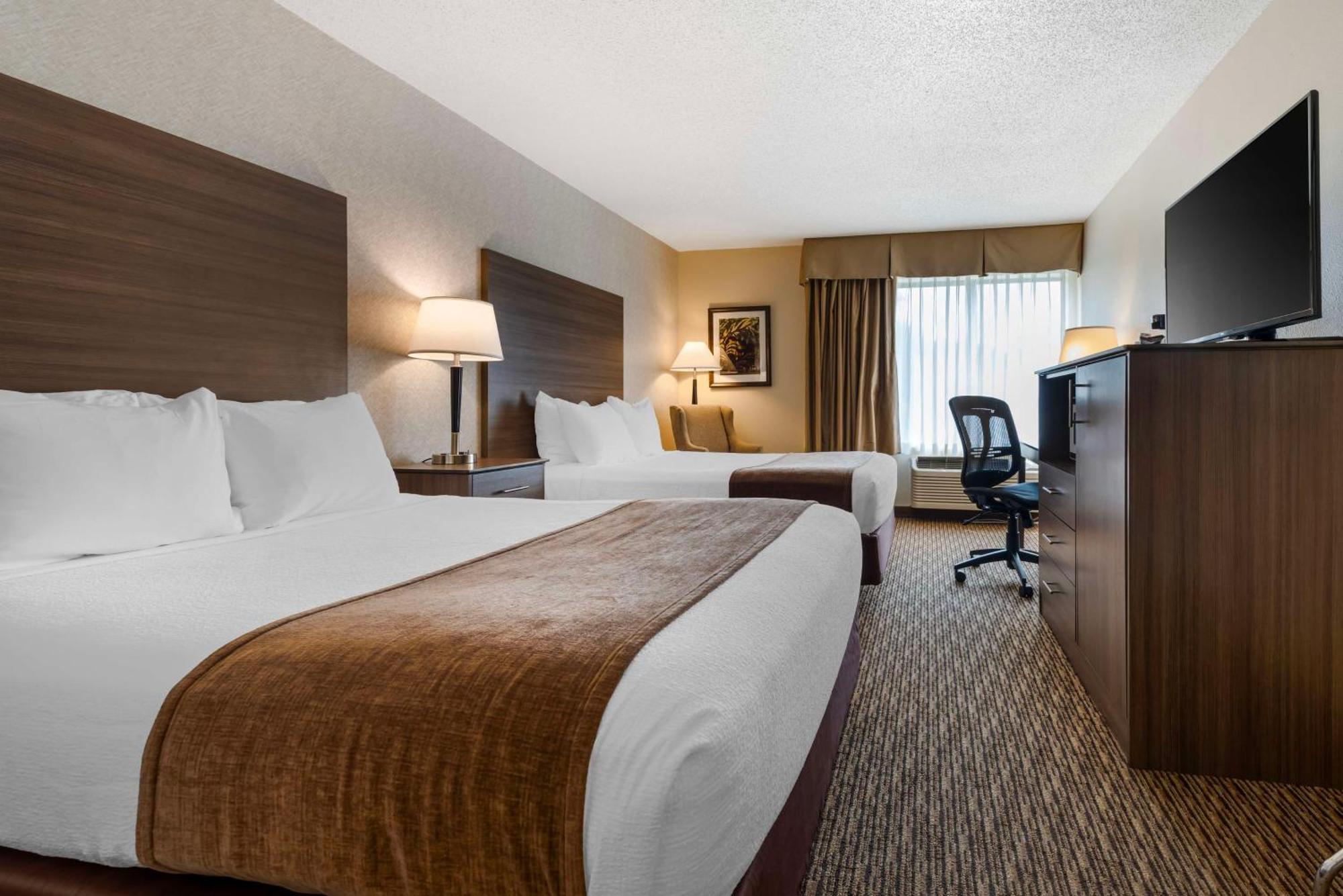 Best Western Spooner Riverplace Екстериор снимка