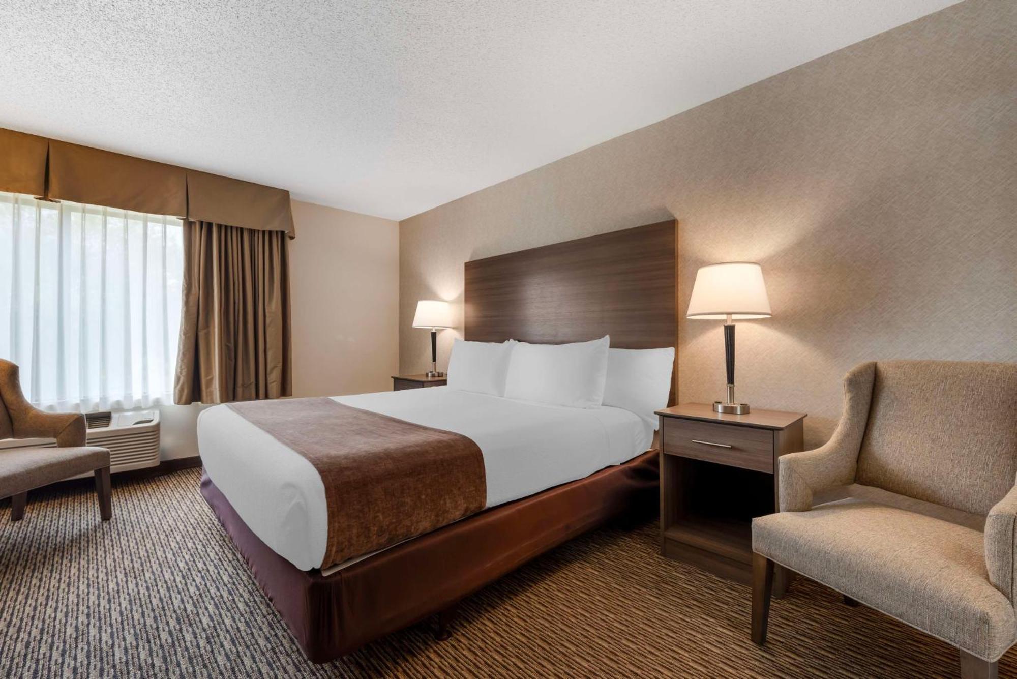 Best Western Spooner Riverplace Екстериор снимка